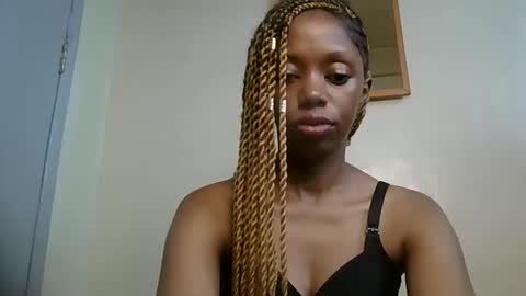 sexy_banny4 online show from April 13, 2026, 12:54 pm