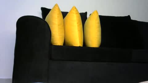 liya online show from February 1, 2025, 10:13 pm