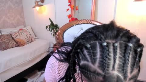  C R I S T A L  online show from December 31, 2024, 3:23 am