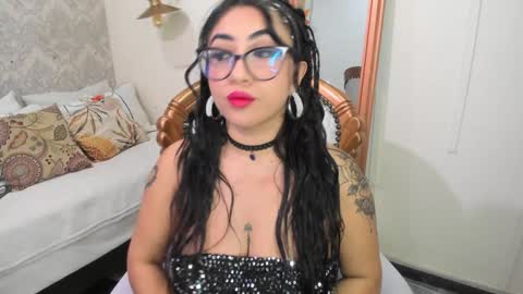  C R I S T A L  online show from January 6, 2025, 3:31 am