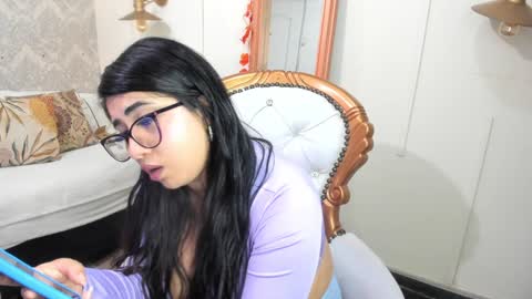  C R I S T A L  online show from January 25, 2025, 8:10 am