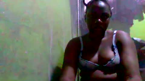 Snapshot of sexy_divah23 chatting on February 4, 2026, 6:25 pm sexy_divah23 online show from February 4, 2026, 6:25 pm