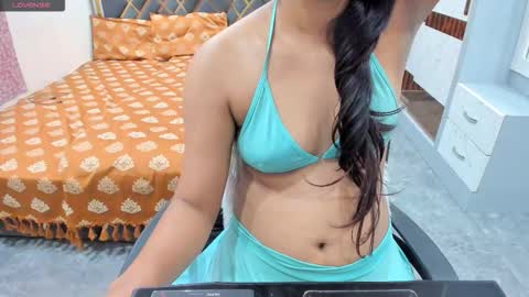 Sexydoll online show from September 19, 2025, 12:50 pm