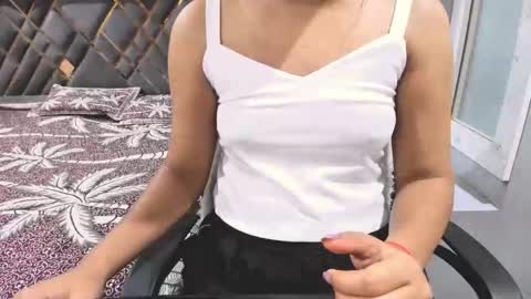 Sexydoll online show from March 10, 2026, 1:43 am