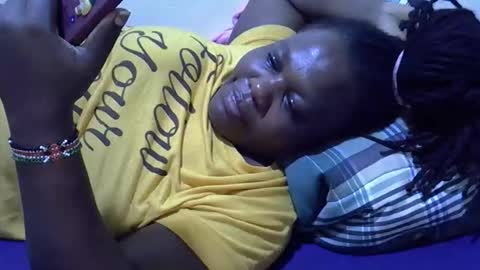 sexy_ebony254 online show from September 24, 2025, 12:08 pm