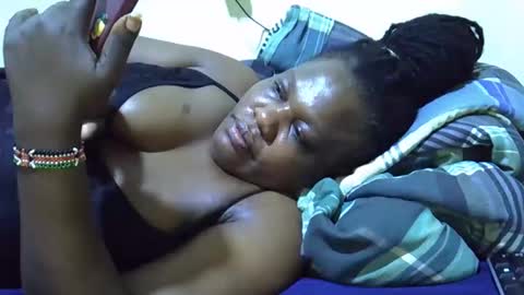 sexy_ebony254 online show from October 11, 2025, 7:51 am