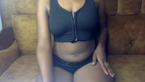 Snapshot of sexy_ellahh chatting on July 2, 2026, 8:26 pm Ellahh online show from July 2, 2026, 8:26 pm