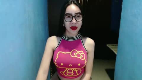 Snapshot of sexy_emily92 chatting on March 25, 2026, 2:17 am sexy_emily92 online show from March 25, 2026, 2:17 am