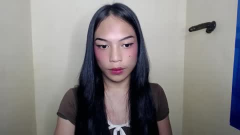 lovelyfebe  online show from September 17, 2025, 11:34 am