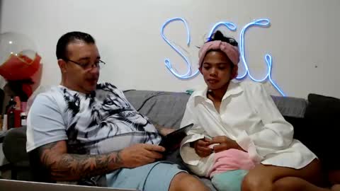Snapshot of sexy_ginuin_couple chatting on April 25, 2026, 7:55 pm Sexy Ginuin Couple online show from April 25, 2026, 7:55 pm