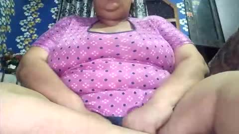 sexy_girl32 online show from June 2, 2026, 10:17 am