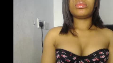 Ella online show from May 26, 2026, 6:26 pm