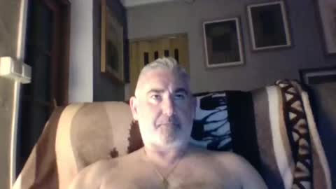 Snapshot of sexy_italiandaddy chatting on March 5, 2025, 9:37 pm Antonio online show from March 5, 2025, 9:37 pm