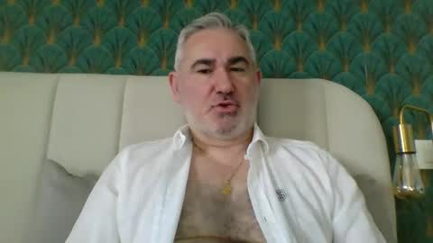 Snapshot of sexy_italiandaddy chatting on April 22, 2026, 6:16 am Antonio online show from April 22, 2026, 6:16 am