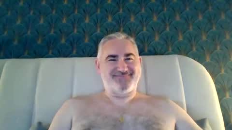 Snapshot of sexy_italiandaddy chatting on June 2, 2026, 5:20 am Antonio online show from June 2, 2026, 5:20 am