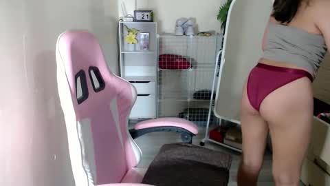 sexy_jasmin08 online show from October 21, 2025, 3:46 pm