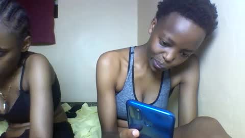 Snapshot of sexy_kaly chatting on September 10, 2025, 12:32 am Sexy kaly online show from September 10, 2025, 12:32 am