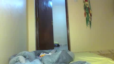 Snapshot of sexy_kaly chatting on October 1, 2025, 12:22 pm Sexy kaly online show from October 1, 2025, 12:22 pm