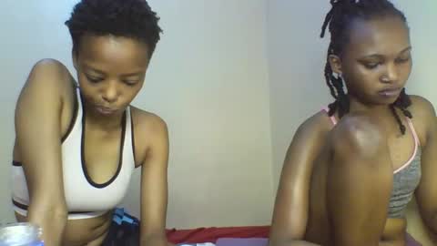 Snapshot of sexy_kaly chatting on October 21, 2025, 2:40 pm Sexy kaly online show from October 21, 2025, 2:40 pm