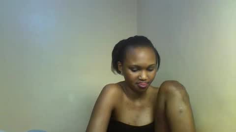 Snapshot of sexy_kaly chatting on November 3, 2025, 12:46 am Sexy kaly online show from November 3, 2025, 12:46 am