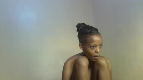 Snapshot of sexy_kaly chatting on November 6, 2025, 1:12 pm Sexy kaly online show from November 6, 2025, 1:12 pm