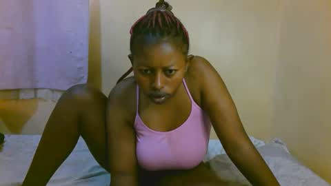 sexy_latasha online show from April 11, 2026, 4:28 am