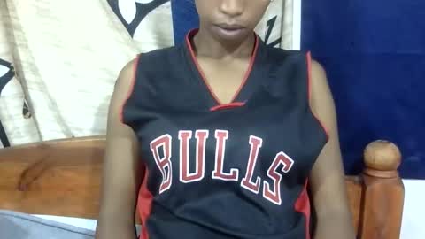 Snapshot of sexy_lety chatting on June 5, 2026, 6:52 am sexy_lety online show from June 5, 2026, 6:52 am