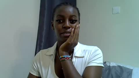 Snapshot of sexy_linda022 chatting on June 23, 2026, 12:25 pm Linda online show from June 23, 2026, 12:25 pm