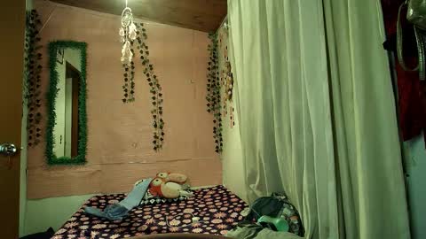 sexy lolas online show from November 23, 2025, 3:50 am