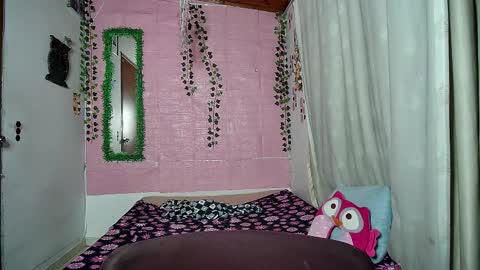 Snapshot of sexy_lolas chatting on March 16, 2026, 5:44 am sexy lolas online show from March 16, 2026, 5:44 am