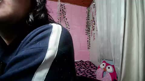 Snapshot of sexy_lolas chatting on March 18, 2026, 2:26 am sexy lolas online show from March 18, 2026, 2:26 am