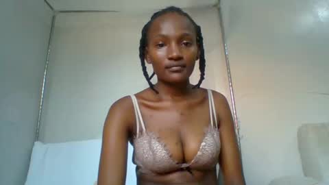 sexy_lucy012 online show from January 19, 2025, 3:21 pm
