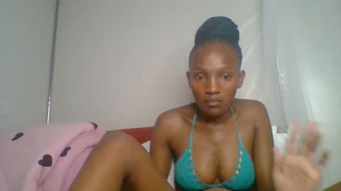 sexy_lucy012 online show from February 3, 2025, 9:39 pm