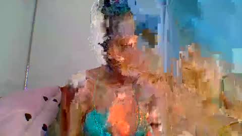 sexy_lucy012 online show from February 12, 2025, 7:24 pm