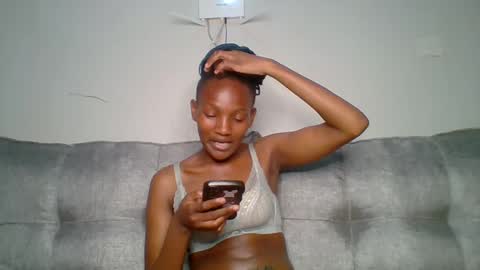 sexy_lucy012 online show from February 21, 2025, 12:38 am