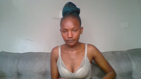sexy_lucy012 online show from February 21, 2025, 5:24 am