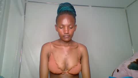 sexy_lucy012 online show from February 25, 2025, 5:36 pm