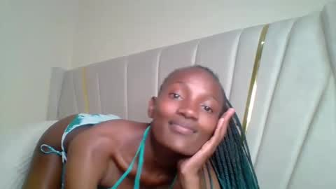 sexy_lucy012 online show from March 2, 2025, 7:56 pm