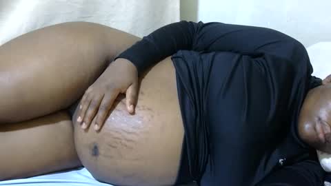 Snapshot of sexy_maya6 chatting on January 12, 2026, 12:49 am sexy_maya6 online show from January 12, 2026, 12:49 am