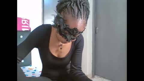 mimi online show from March 26, 2026, 11:05 am