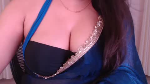Snapshot of sexy_myra18 chatting on July 15, 2026, 4:40 am myra online show from July 15, 2026, 4:40 am