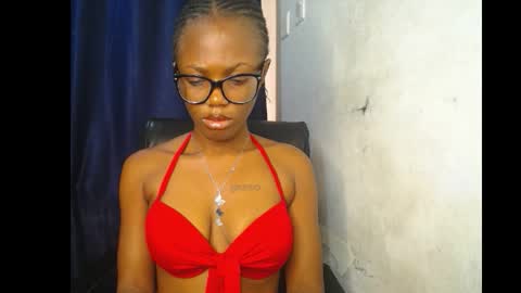 Rae online show from November 7, 2025, 9:26 pm