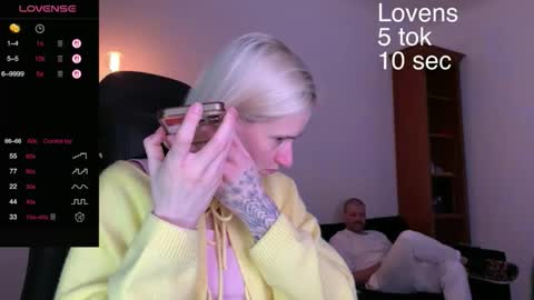 Sexy-Sweets online show from September 27, 2025, 3:39 pm