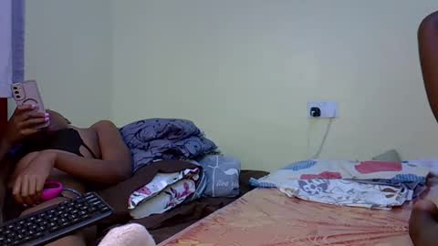 Snapshot of sexy_taddy chatting on October 17, 2025, 6:10 pm Taddy online show from October 17, 2025, 6:10 pm