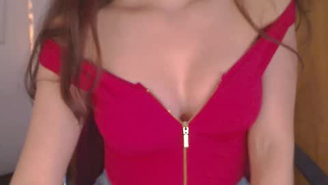 venus online show from October 15, 2025, 10:21 pm