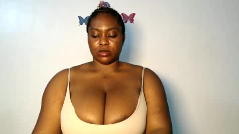 Luna online show from January 10, 2026, 11:53 pm