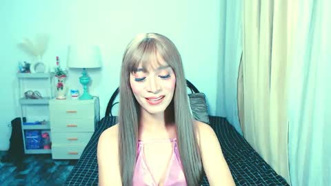 Snapshot of sexy_yllona chatting on May 14, 2026, 2:07 am sexy_yllona online show from May 14, 2026, 2:07 am