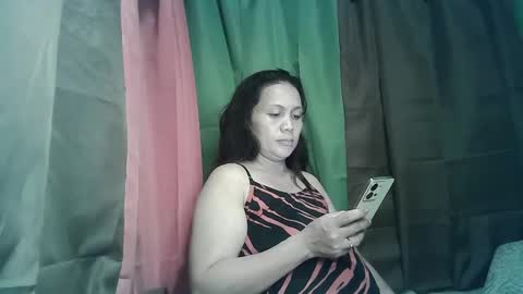 sexy_zapphire2024 online show from January 3, 2025, 2:08 pm