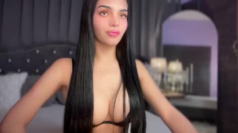 YOUR MISTRESS GODDESSS ADRIANA online show from October 2, 2025, 4:08 am