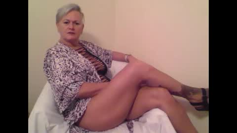 Sexy GILF Allie Kay online show from January 1, 2025, 8:26 pm